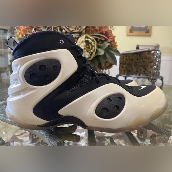 Size 11.5 - Nike Zoom Rookie 2011 - 472688-100 - Picture 5 of 9